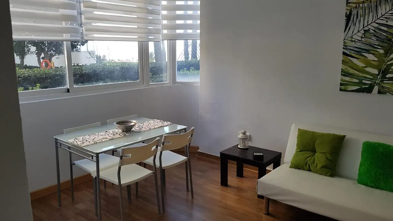 Lindo Apartamento En Puerto De Estepona Apartment
